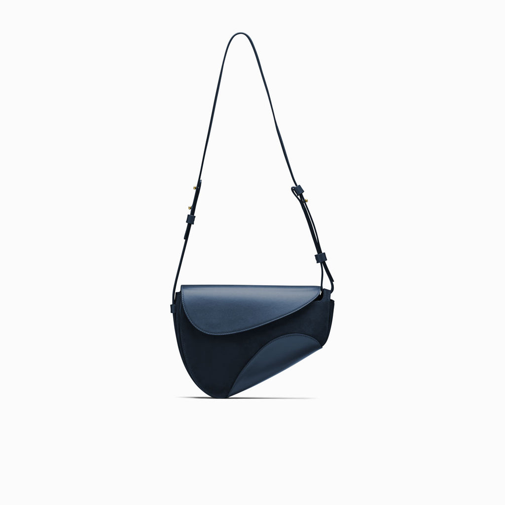 BERENICES SADDLE