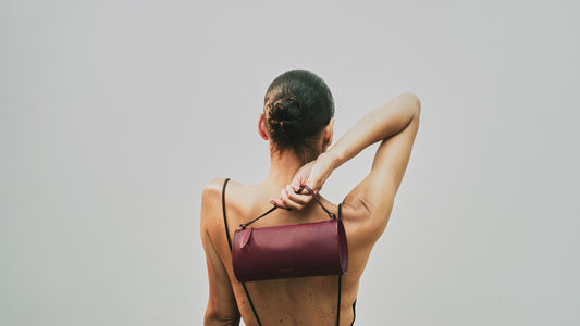 gemini-leather-shoulder-bag-burgundy