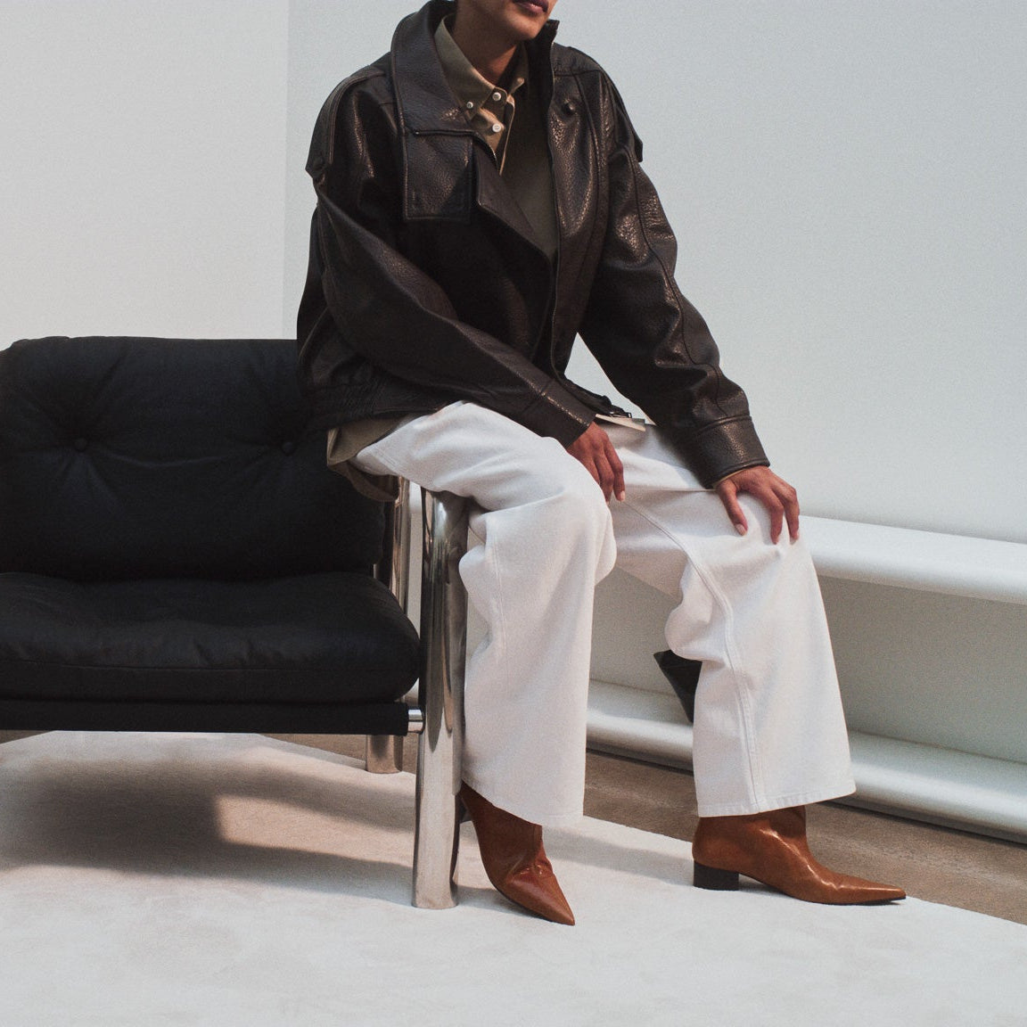 tapek-leather-boots-distress-tan