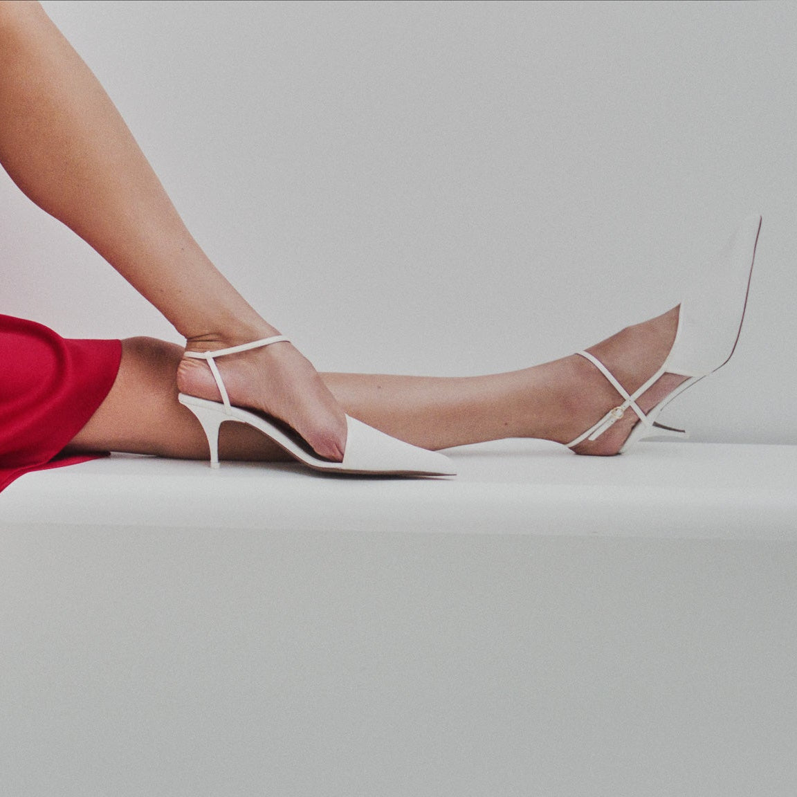 orani-crepe-fabric-heels-cream