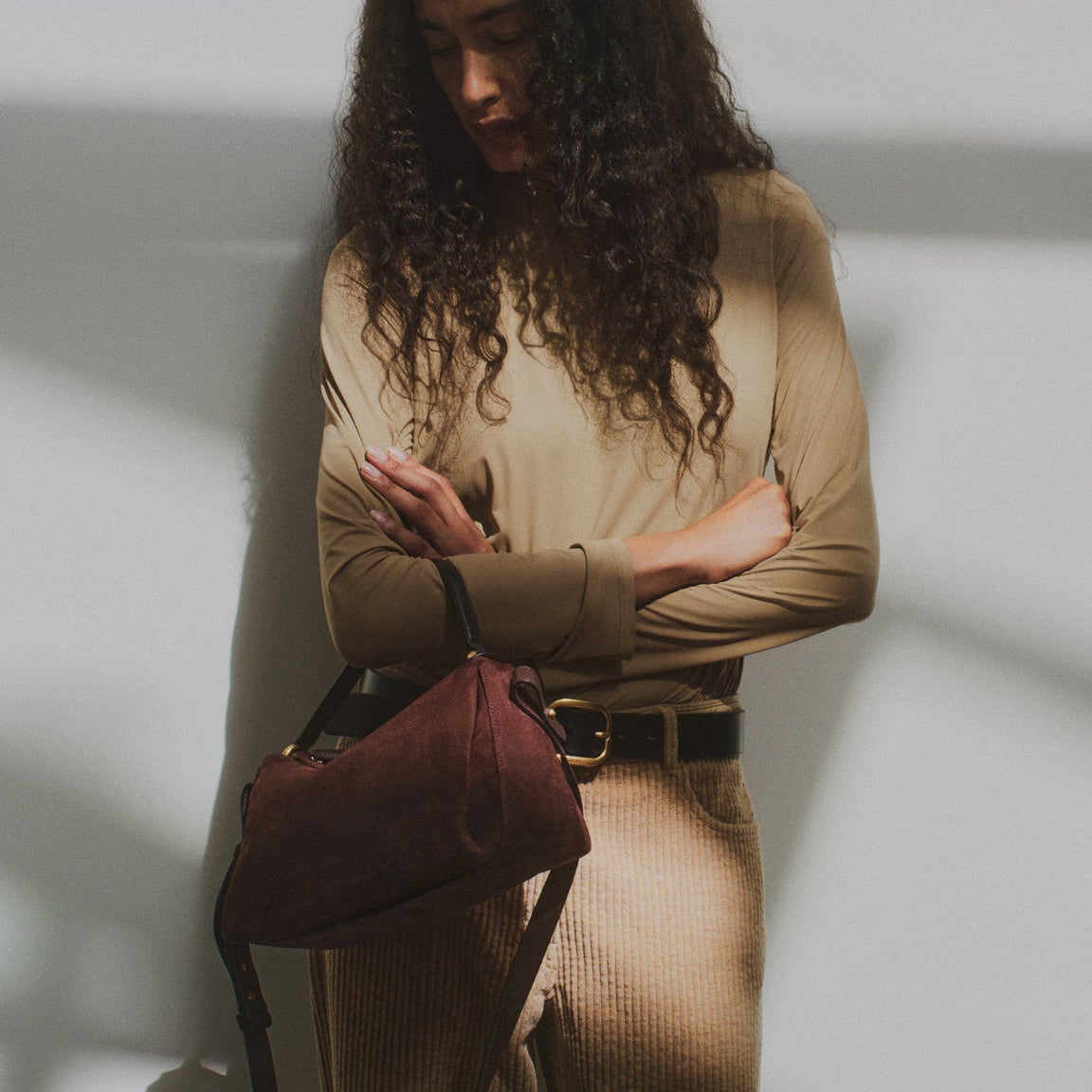 scorpius-crossbody-suede-leather-crossbody-bag-dark-chocolate