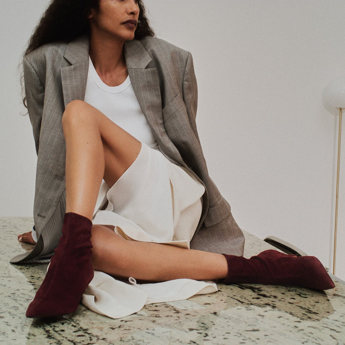 poera-stretch-suede-boots-burgundy