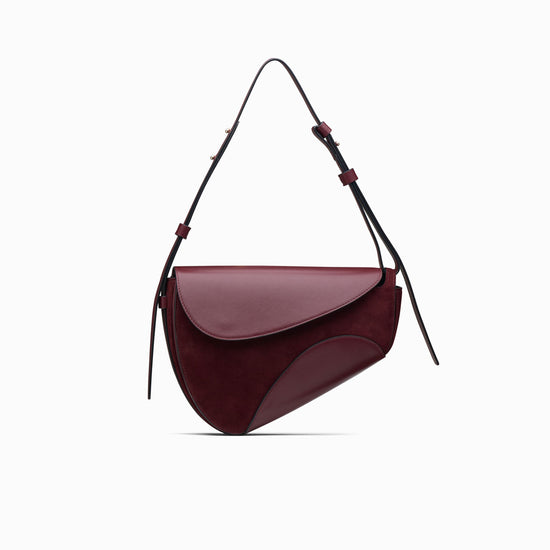 BERENICES SADDLE