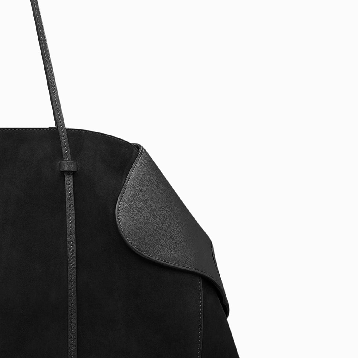 berenices-suede-leather-shoulder-bag-black