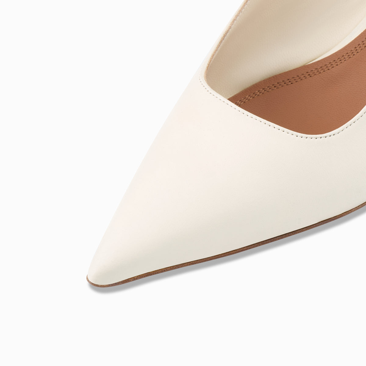 fornax-leather-pumps-cream