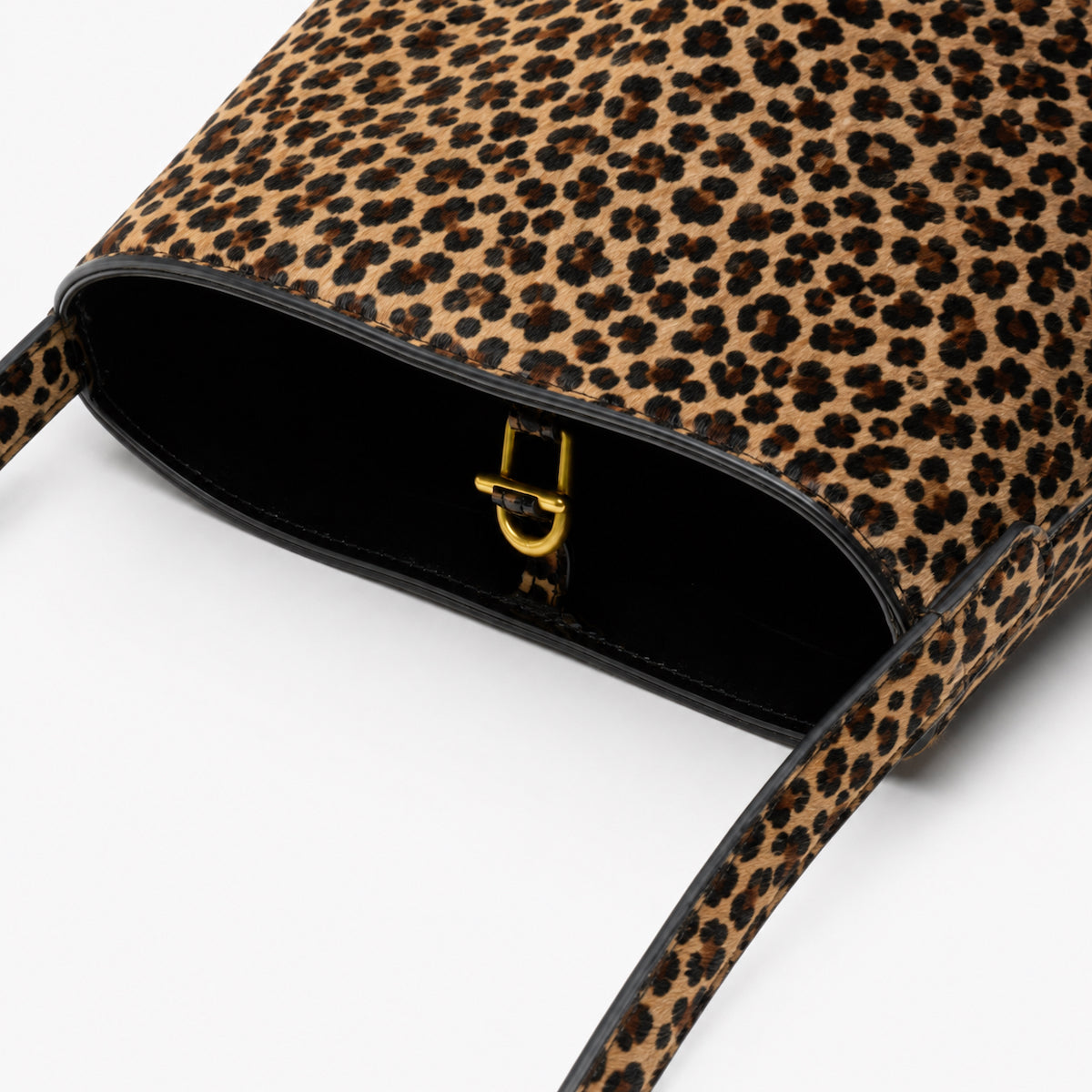 pardalis-2-0-leather-leopard-black