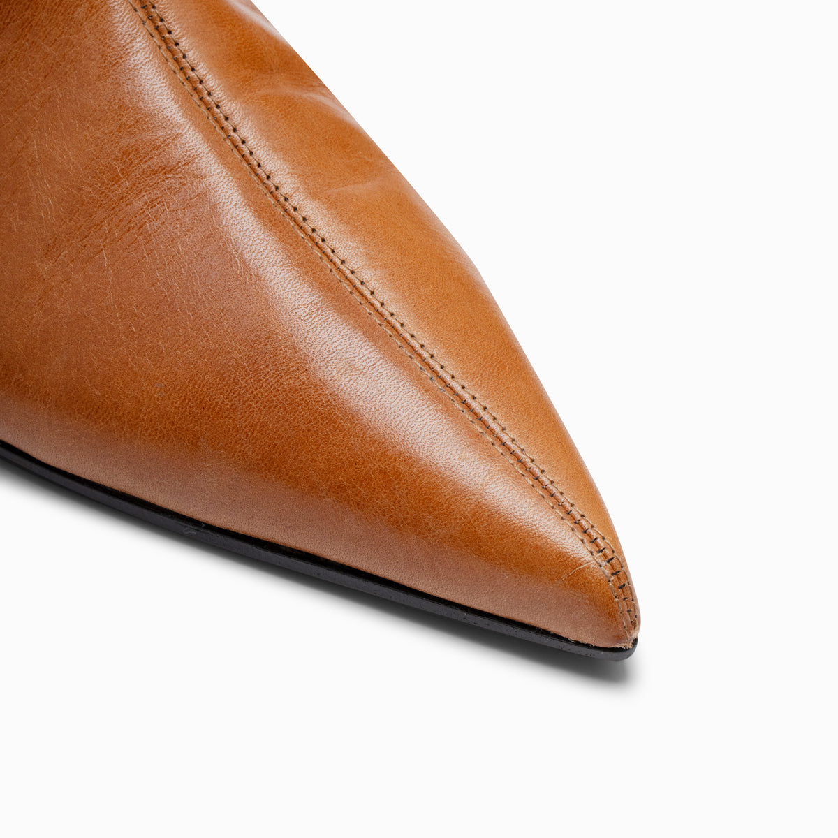 tapek-leather-distress-tan